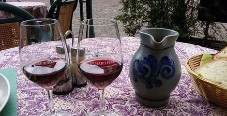 即將爆紅的世界10大最美小鎮(zhèn),引來(lái)5位中國(guó)巨星一起開(kāi)餐館?